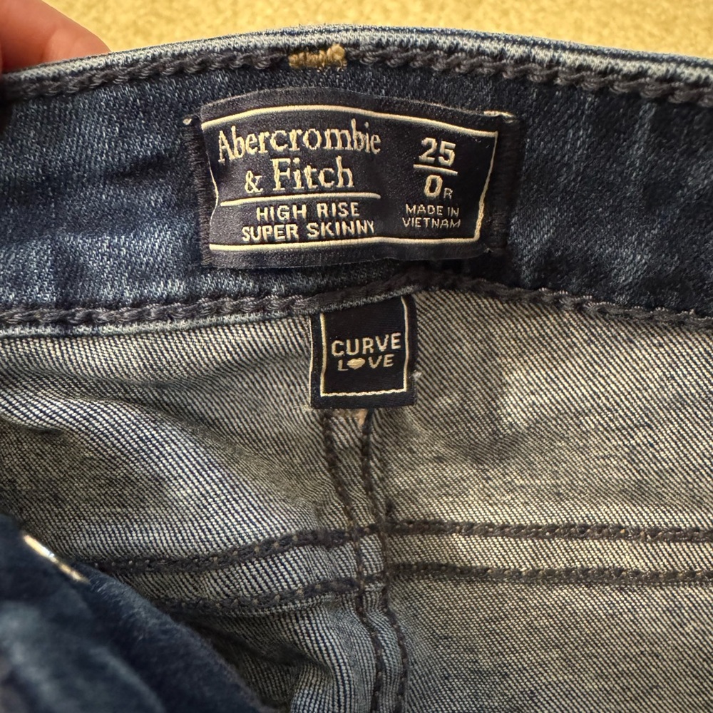 Abercrombie & Fitch Curve Love High Rise Super Skinny Jean
